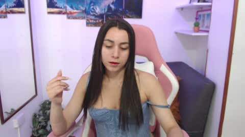 Emma  online show from 01/17/25, 10:23