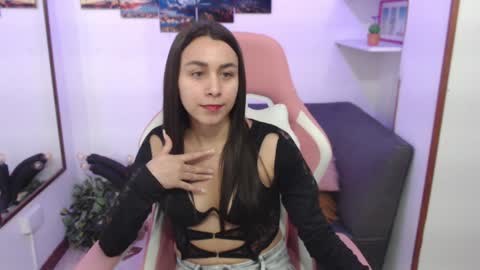 Emma  online show from 02/03/25, 10:43