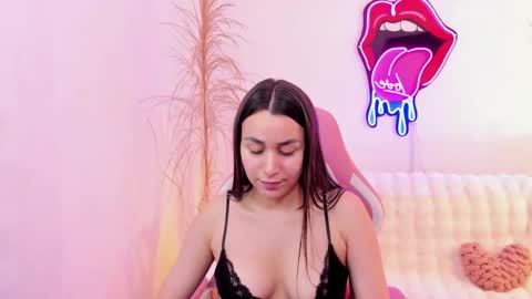 Emma  online show from 10/14/25, 11:16