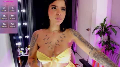 Emma Russell online show from 11/21/25, 11:58