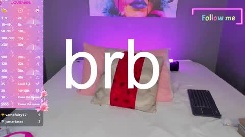 Snapshot of emmasmith06 chatting on 02/15/25, 08:11 Emma online show from 02/15/25, 08:11