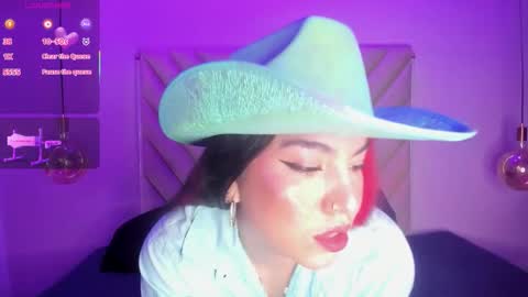 Emma online show from 10/31/25, 02:56