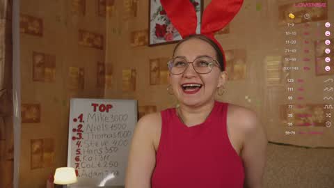 Mia online show from 02/06/25, 03:31