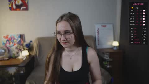 Mia online show from 10/04/25, 04:38