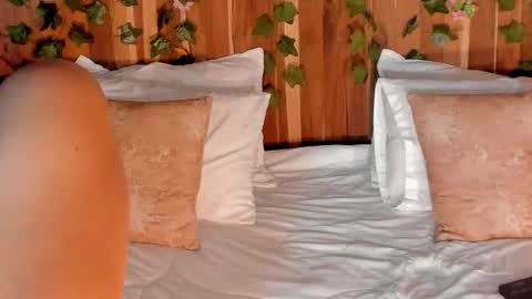 EMMAWILIAMS online show from 02/03/26, 12:21