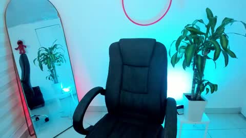 EMMA online show from 12/29/24, 05:12