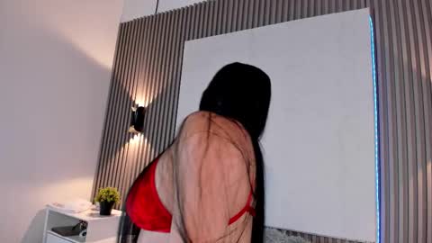 emmazc_ online show from 01/08/26, 08:33