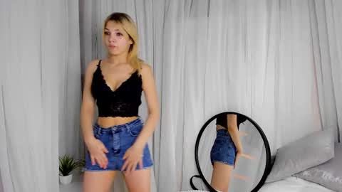 Sonya online show from 12/02/24, 01:58