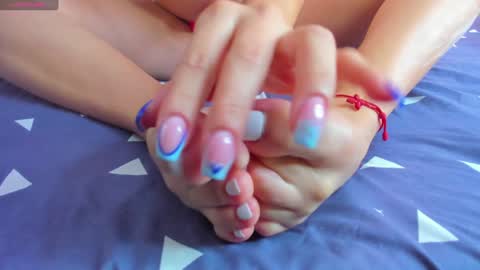 Snapshot of emmi_love_ chatting on 02/03/25, 08:24 Emmi online show from 02/03/25, 08:24