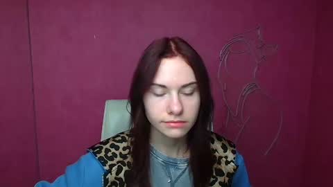 Emmi online show from 03/11/25, 06:10