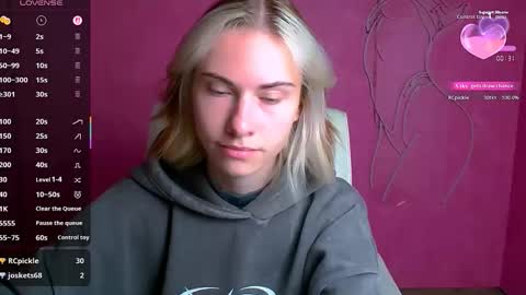 Emmi online show from 09/27/25, 05:34