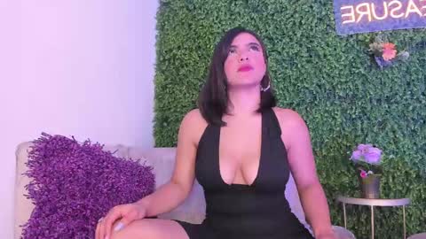 Emmiily online show from 03/03/25, 03:30