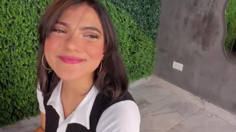 Emmiily online show from 03/08/25, 03:39