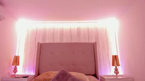 Emmiily online show from 10/26/25, 07:09