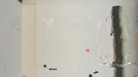 Snapshot of emmily_giraldo chatting on 04/20/26, 12:41 online show from 04/20/26, 12:41