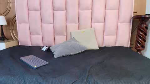 Emmily keller online show from 01/08/26, 01:57