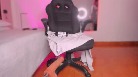    online show from 11/29/25, 11:57