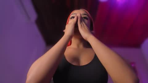 Snapshot of emmily_savage chatting on 02/10/26, 11:58 online show from 02/10/26, 11:58