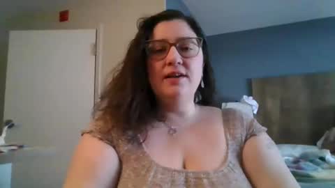 emmthaluscious online show from 01/06/25, 02:47