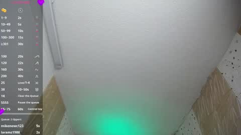 emmy_durant online show from 11/19/25, 08:53