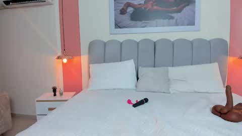 Emma online show from 02/27/26, 12:05