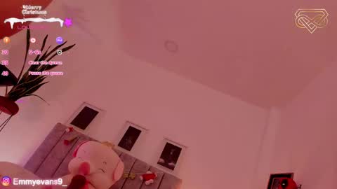 Emmy Evans  online show from 12/18/24, 06:57