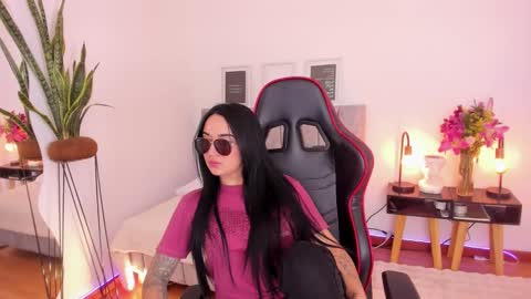 Emmy Evans  online show from 02/22/25, 07:36