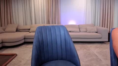 Snapshot of emmykrist chatting on 09/14/25, 10:47 Emmy  Krist online show from 09/14/25, 10:47