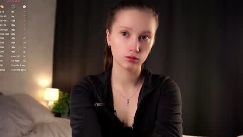 Snapshot of emmyleri chatting on 08/06/26, 02:13 Emmy online show from 08/06/26, 02:13