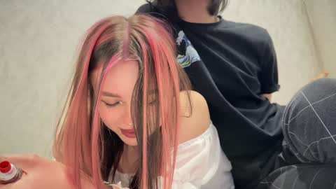 Gabriel  Elizabeth online show from 02/07/25, 05:18