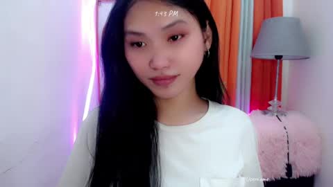 Snapshot of empress_goddess69 chatting on 08/04/26, 05:43 empress_goddess69 online show from 08/04/26, 05:43
