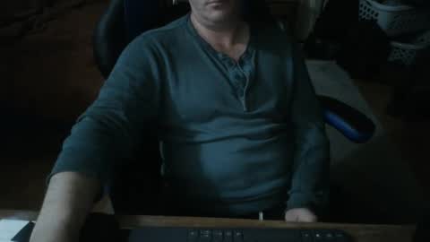 Matt online show from 09/28/25, 03:23