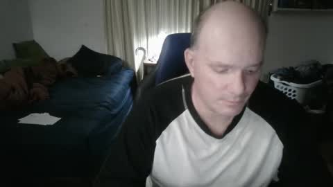 Matt online show from 10/17/25, 04:59