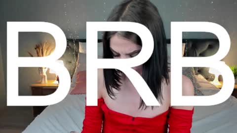 emy__angel online show from 12/18/24, 10:19