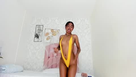 Mili online show from 10/17/25, 12:41