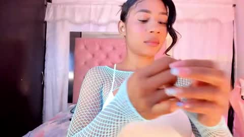 Emy New profile my other account was suspended follow me online show from 03/01/25, 11:04