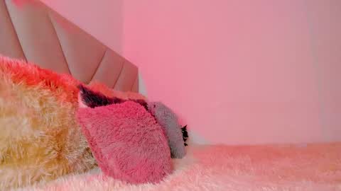 Emy online show from 12/20/24, 01:11