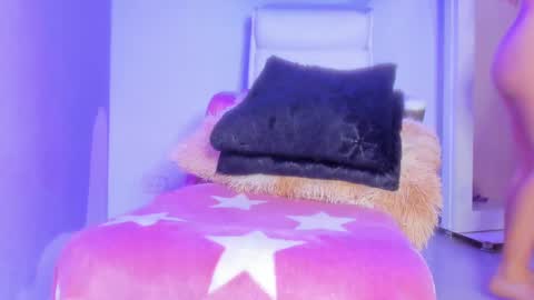 Emy online show from 01/15/25, 02:13