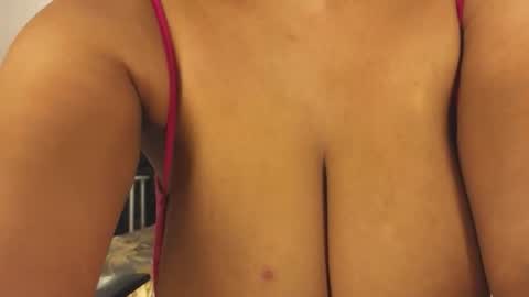 Emy online show from 12/03/25, 07:12