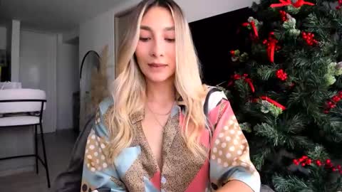 emyconneer online show from 12/13/24, 01:55