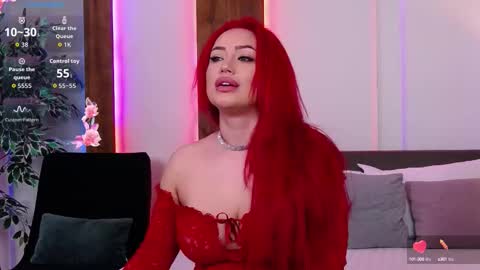 Snapshot of emyhilton_ chatting on 10/02/25, 05:47 Emy online show from 10/02/25, 05:47