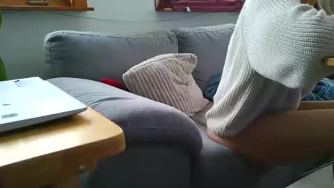 emyxxl online show from 02/10/26, 06:56