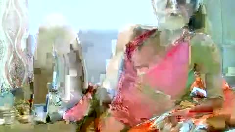 Snapshot of encantadats chatting on 04/12/26, 02:27 CHUN LY online show from 04/12/26, 02:27