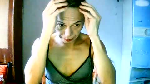 CHUN LY online show from 06/16/26, 04:59