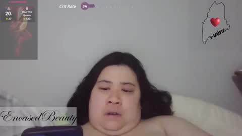 Snapshot of encasedbeauty chatting on 01/01/25, 05:01 Ela online show from 01/01/25, 05:01