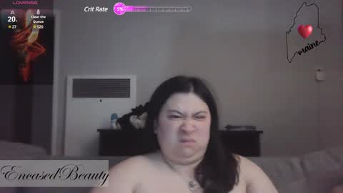 Snapshot of encasedbeauty chatting on 01/28/25, 05:32 Ela online show from 01/28/25, 05:32