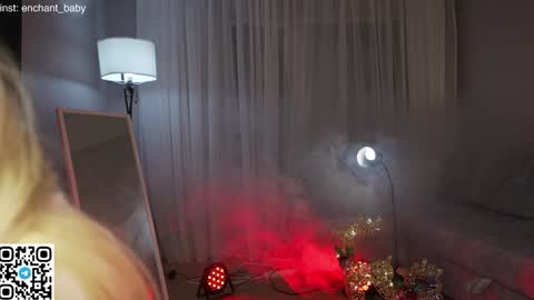 Snapshot of enchant_baby_ chatting on 12/16/24, 10:24 My name is Eva online show from 12/16/24, 10:24