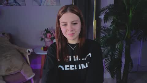 enchanted_bella online show from 10/11/25, 09:02