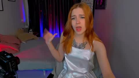 Snapshot of enchanted_bella chatting on 02/08/26, 01:47 enchanted_bella online show from 02/08/26, 01:47