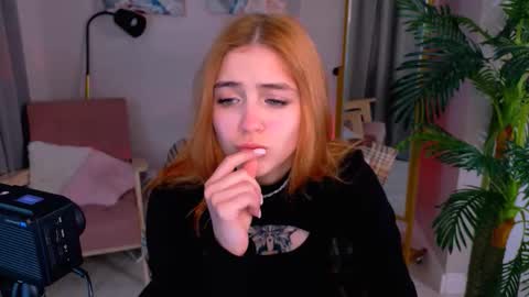 Snapshot of enchanted_bella chatting on 03/23/26, 10:30 enchanted_bella online show from 03/23/26, 10:30